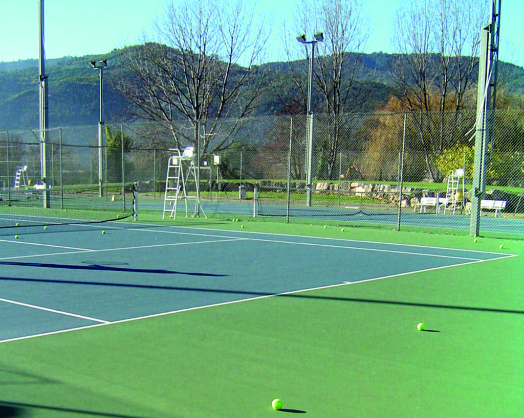 tennis la roquette sur siagne